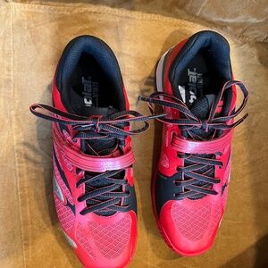 BABOLAT Sneakers, Red, Black, Gray, White, 7M - NEW